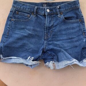 Gap Denim Frayed Shorts -size 26